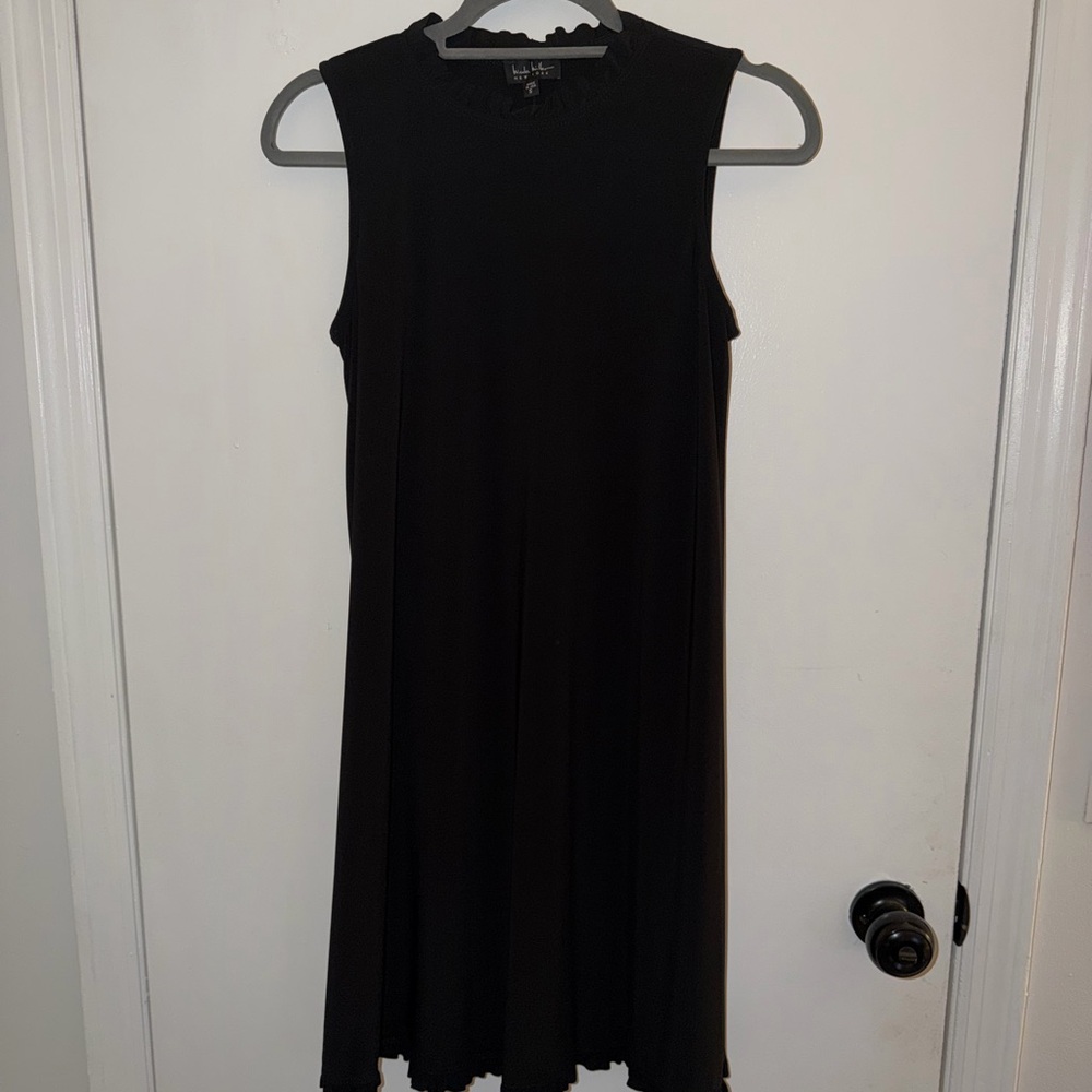 Nicole Miller Sleeveless Black Swing Dress